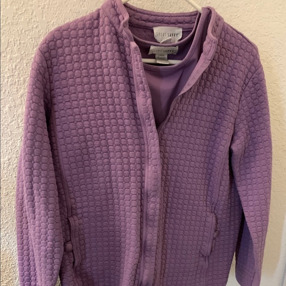 💐Purple Quilted Jacket with matching Tee Shirt!! - Picture 1 of 7
